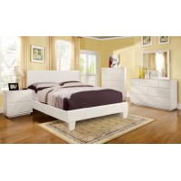 5 pc Winn Park White leather like vinyl upholstered Contemporary Style Platform Queen Bedroom Set