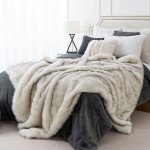 BATTILO HOME Extra Large 60 x 80 Inches Luxury Faux Fur Throw Blanket Super Soft Oversized Warm Blanket Reversible to Plush Velvet